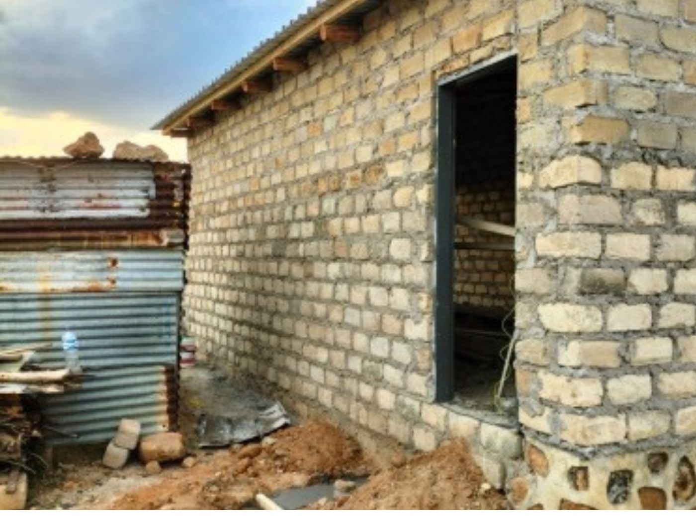 house-donation-sideview